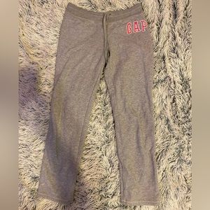 GAP Joggers 💓